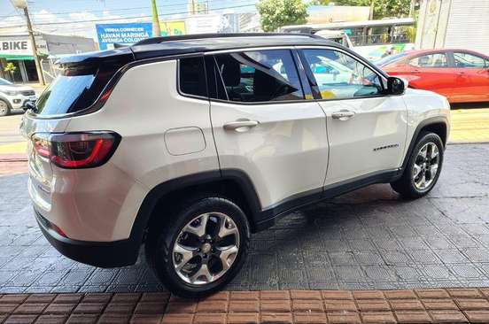 JEEP-COMPASS-2.0 16V DIESEL LIMITED 4X4 AUTOMÁTICO JEEP-COMPASS-2018