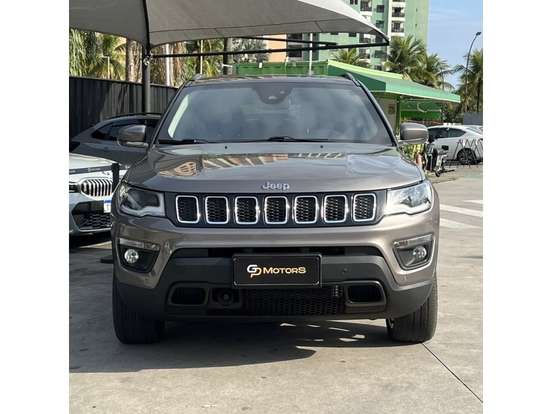 JEEP-COMPASS-2.0 16V DIESEL LIMITED 4X4 AUTOMÁTICO JEEP-COMPASS-2018