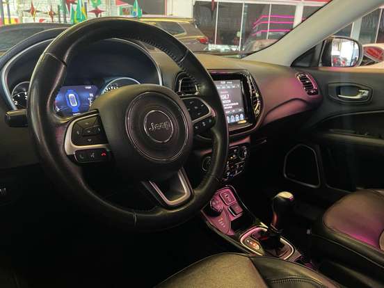 JEEP-COMPASS-2020