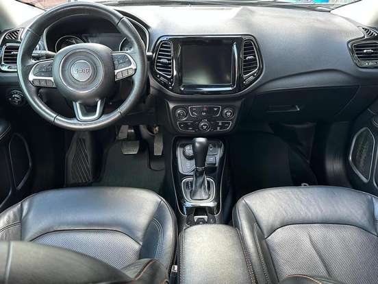 JEEP-COMPASS-2.0 16V DIESEL LIMITED 4X4 AUTOMÁTICO JEEP-COMPASS-2019