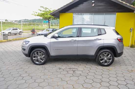 JEEP-COMPASS-2020