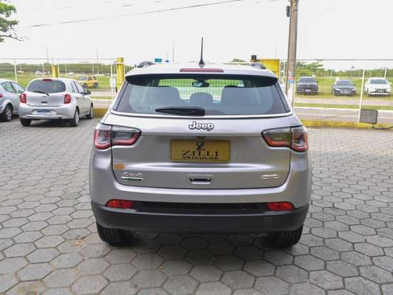 JEEP-COMPASS-2.0 16V DIESEL LONGITUDE 4X4 AUTOMÁTICO JEEP-COMPASS-2020