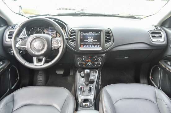 JEEP-COMPASS-2020