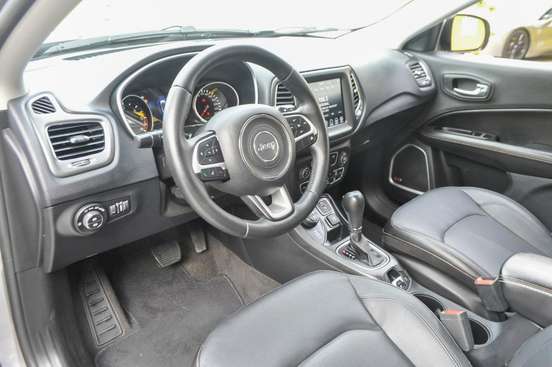 JEEP-COMPASS-2020