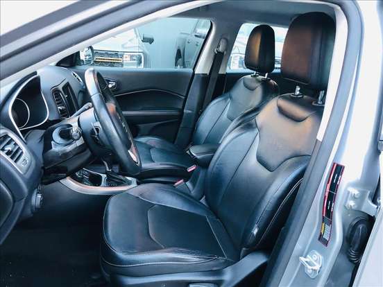 JEEP-COMPASS-2.0 16V DIESEL LONGITUDE 4X4 AUTOMÁTICO JEEP-COMPASS-2018