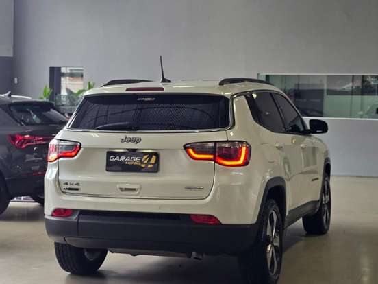JEEP-COMPASS-2.0 16V DIESEL LONGITUDE 4X4 AUTOMÁTICO JEEP-COMPASS-2018
