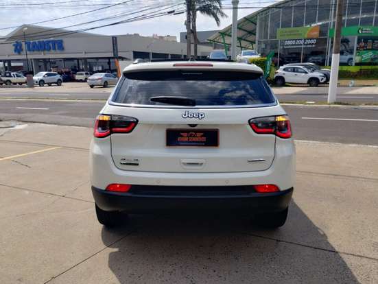 JEEP-COMPASS-2021