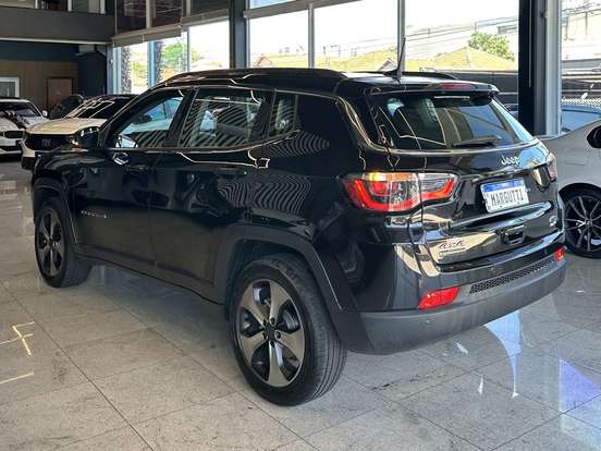 JEEP-COMPASS-2.0 16V DIESEL LONGITUDE 4X4 AUTOMÁTICO JEEP-COMPASS-2017