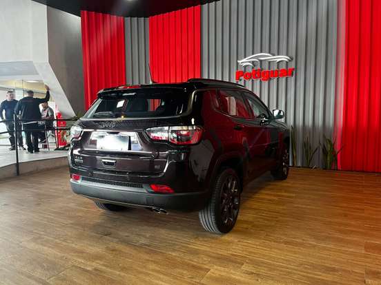JEEP-COMPASS-2.0 16V DIESEL S 4X4 AUTOMÁTICO JEEP-COMPASS-2020