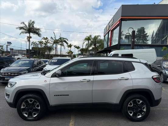 JEEP-COMPASS-2.0 16V DIESEL TRAILHAWK 4X4 AUTOMÁTICO JEEP-COMPASS-2017