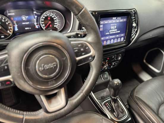 JEEP-COMPASS-2.0 16V FLEX LIMITED AUTOMÁTICO JEEP-COMPASS-2020