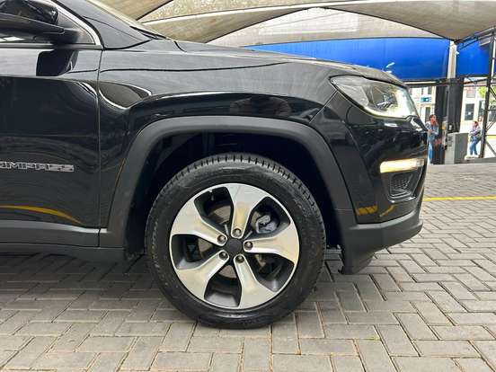 JEEP-COMPASS-2.0 16V FLEX LONGITUDE AUTOMÁTICO JEEP-COMPASS-2018