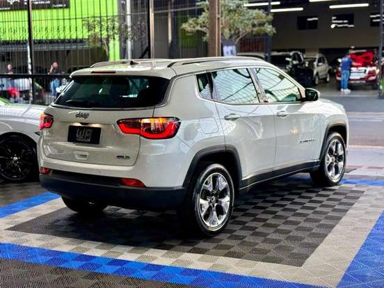 JEEP-COMPASS-2.0 16V FLEX LONGITUDE AUTOMÁTICO JEEP-COMPASS-2019