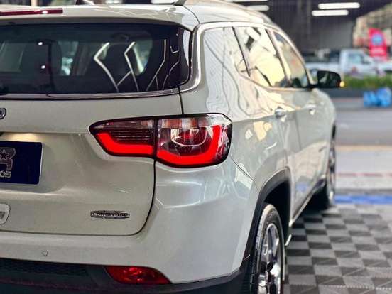 JEEP-COMPASS-2.0 16V FLEX LONGITUDE AUTOMÁTICO JEEP-COMPASS-2019