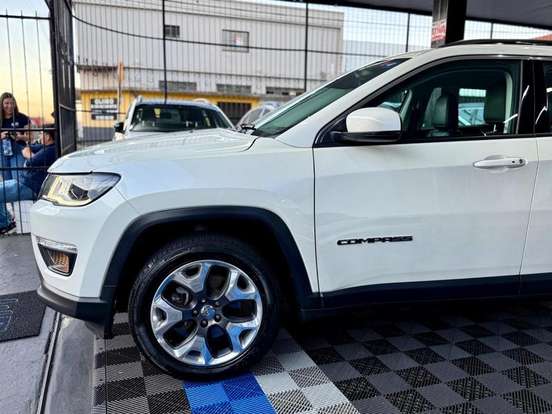 JEEP-COMPASS-2.0 16V FLEX LONGITUDE AUTOMÁTICO JEEP-COMPASS-2019