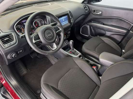 JEEP-COMPASS-2.0 16V FLEX SPORT AUTOMÁTICO JEEP-COMPASS-2018