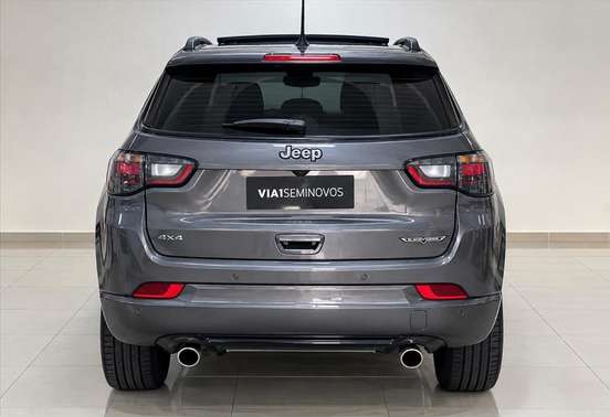 JEEP-COMPASS-2024