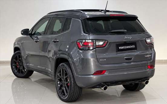 JEEP-COMPASS-2024