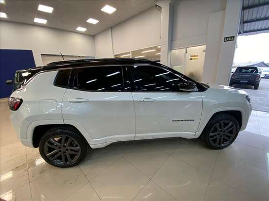 JEEP-COMPASS-2.0 HURRICANE 4 TURBO GASOLINA OVERLAND AT9 JEEP-COMPASS-2024