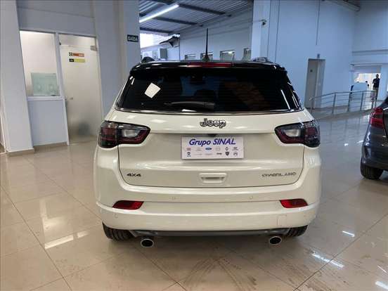 JEEP-COMPASS-2.0 HURRICANE 4 TURBO GASOLINA OVERLAND AT9 JEEP-COMPASS-2024