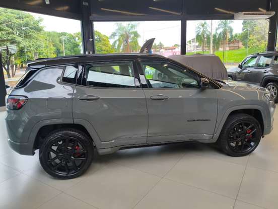 JEEP-COMPASS-2025