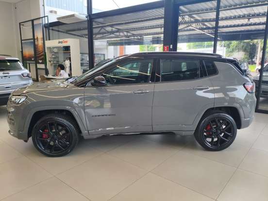 JEEP-COMPASS-2.0 HURRICANE TURBO FLEX BLACKHAWK AT9 JEEP-COMPASS-2025