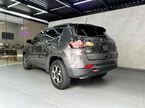 JEEP-COMPASS-2021