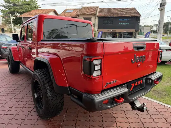 JEEP-GLADIATOR-2022