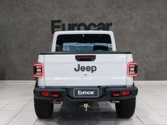 JEEP-GLADIATOR-2023