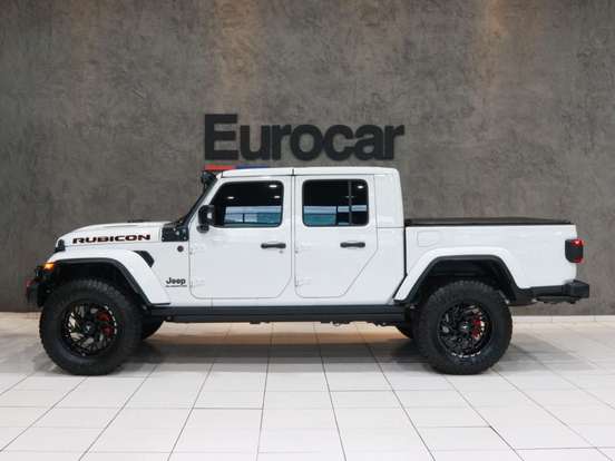 JEEP-GLADIATOR-2023