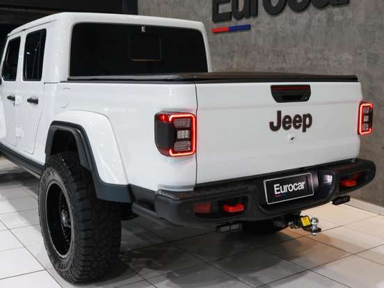 JEEP-GLADIATOR-2023