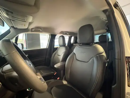 JEEP-RENEGADE-2023