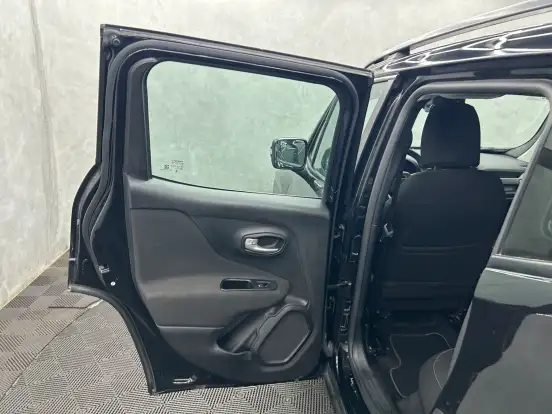 JEEP-RENEGADE-2023