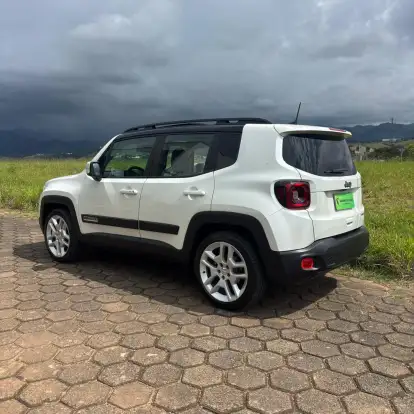 JEEP-RENEGADE-2021