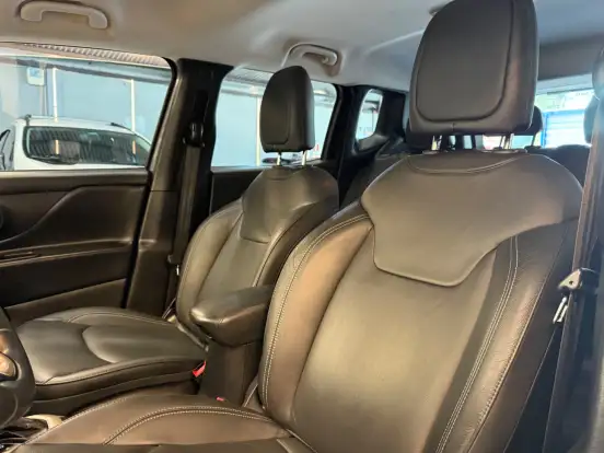 JEEP-RENEGADE-1.8 16V FLEX LONGITUDE 4P AUTOMÁTICO JEEP-RENEGADE-2018