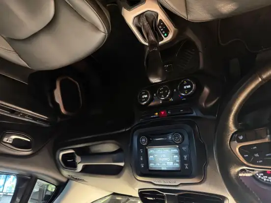 JEEP-RENEGADE-1.8 16V FLEX LONGITUDE 4P AUTOMÁTICO JEEP-RENEGADE-2018