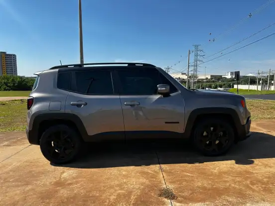 JEEP-RENEGADE-1.8 16V FLEX NIGHT EAGLE 4P AUTOMÁTICO JEEP-RENEGADE-2017