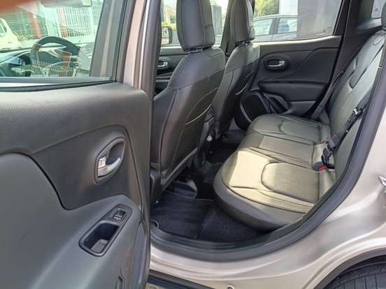 JEEP-RENEGADE-2025