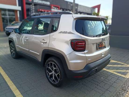 JEEP-RENEGADE-2025