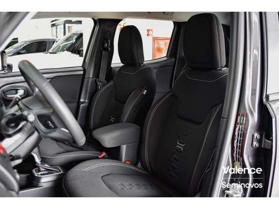 JEEP-RENEGADE-2023