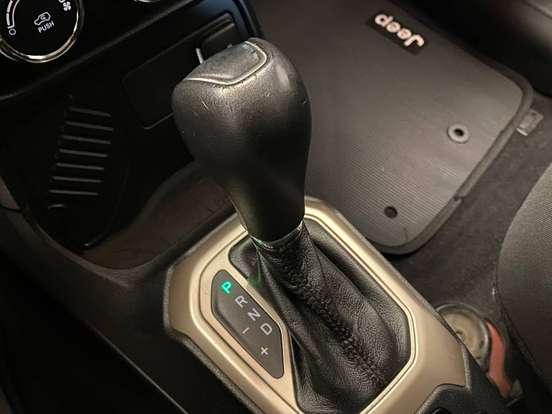 JEEP-RENEGADE-1.8 16V FLEX 4P AUTOMÁTICO JEEP-RENEGADE-2018