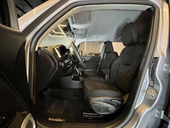 JEEP-RENEGADE-2021