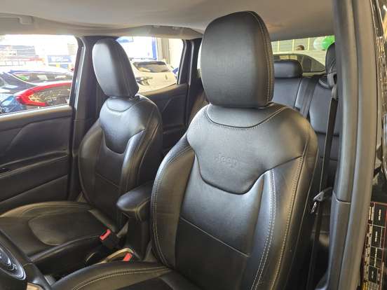 JEEP-RENEGADE-1.8 16V FLEX SPORT 4P MANUAL JEEP-RENEGADE-2015
