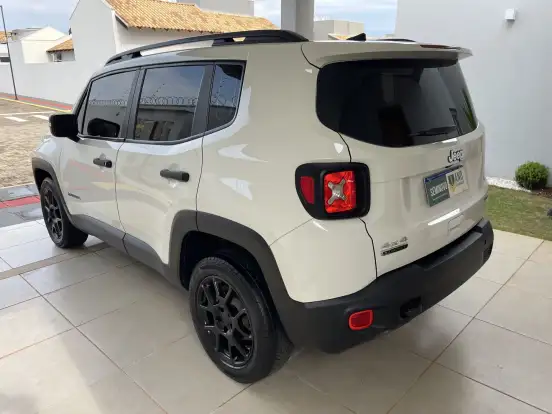 JEEP-RENEGADE-2021