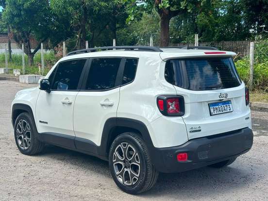 JEEP-RENEGADE-2.0 16V TURBO DIESEL LONGITUDE 4P 4X4 AUTOMÁTICO JEEP-RENEGADE-2016