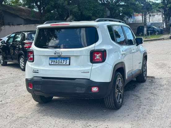 JEEP-RENEGADE-2016