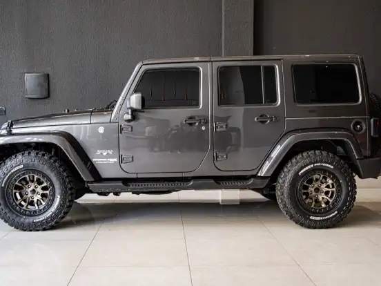 JEEP-WRANGLER-3.6 UNLIMITED SAHARA 4X4 V6 GASOLINA 4P AUTOMÁTICO JEEP-WRANGLER-2018
