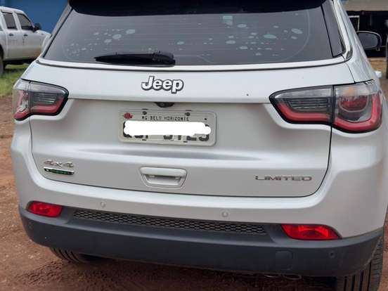 JEEP-COMPASS-2.0 16V DIESEL LIMITED 4X4 AUTOMÁTICO JEEP-COMPASS-2018