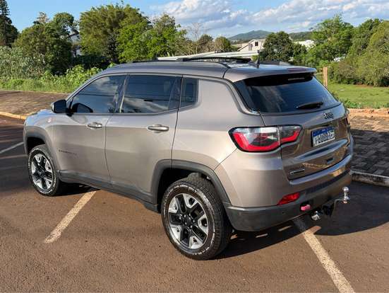 JEEP-COMPASS-2017