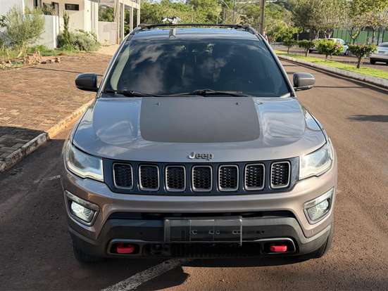 JEEP-COMPASS-2.0 16V DIESEL TRAILHAWK 4X4 AUTOMÁTICO JEEP-COMPASS-2017